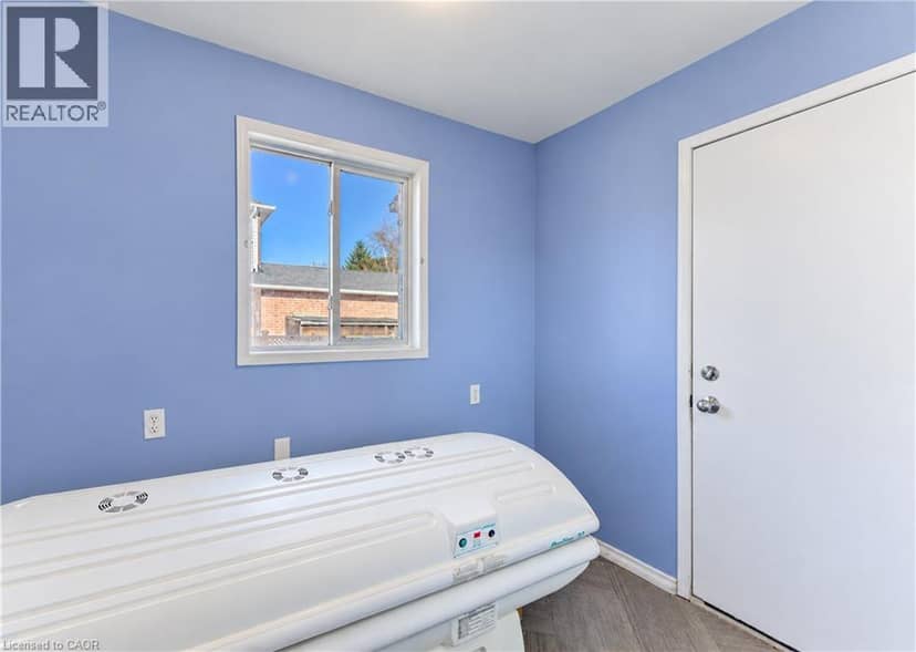 1 BROOM Street — photo 19 of 40