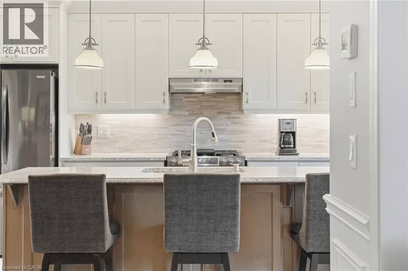 23 FOREST RIDGE Avenue — photo 10 of 40