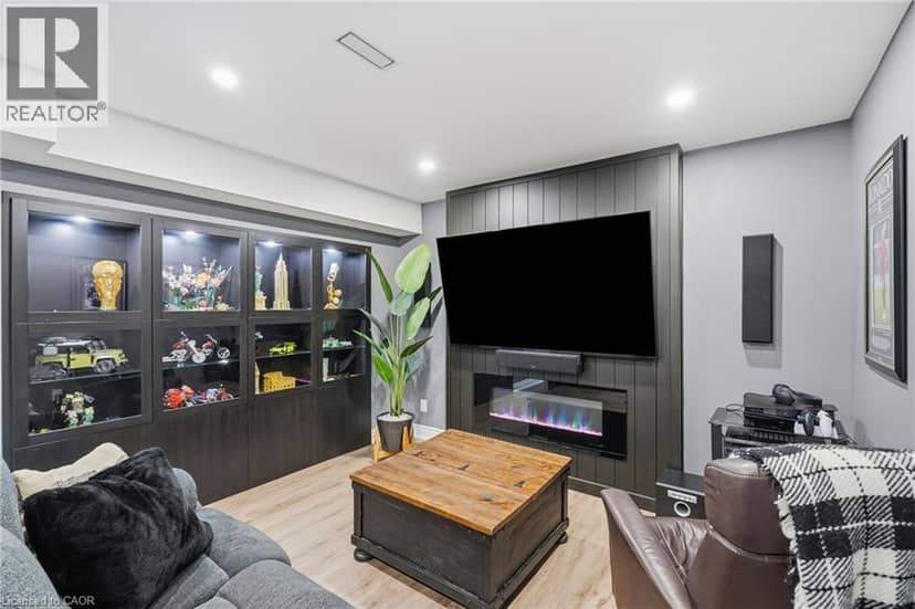 23 FOREST RIDGE Avenue — photo 40 of 40