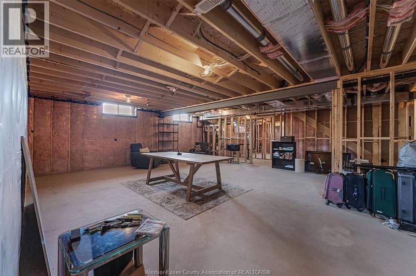 8028 Meo BOULEVARD — photo 33 of 38