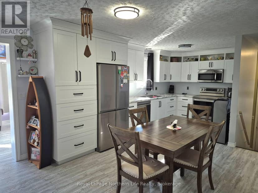 67 Chenier Road, Papineau-Cameron, photo 2