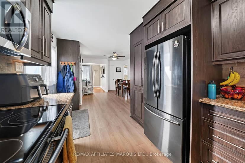 524 Anthony Street — photo 15 of 40