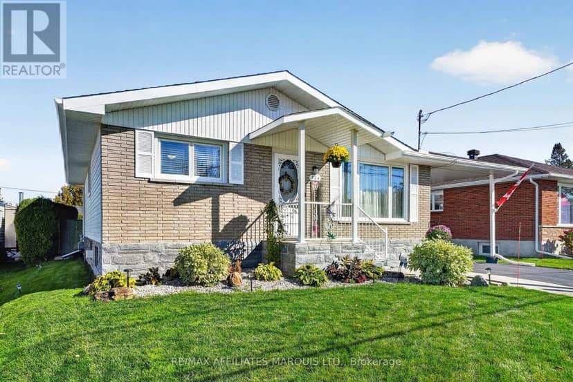 524 Anthony Street, Cornwall, photo 2