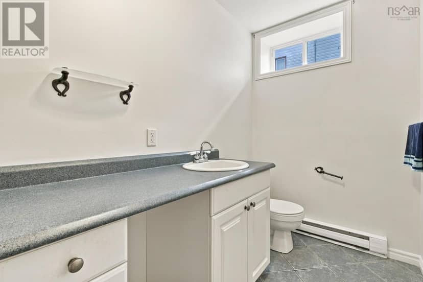 8 Rodney Road — photo 30 of 40