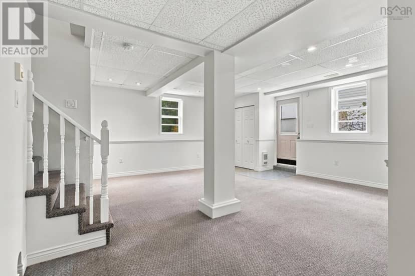 8 Rodney Road — photo 23 of 40