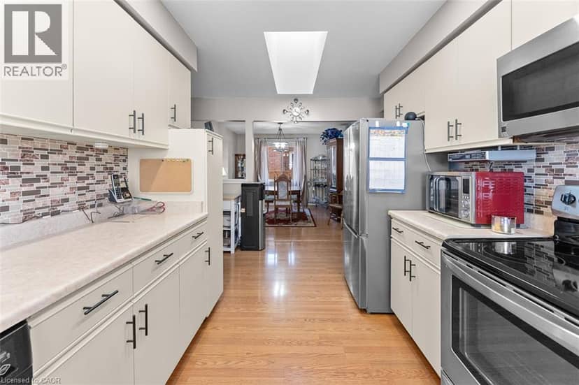 124 ST AUGUSTINE Drive — photo 17 of 40