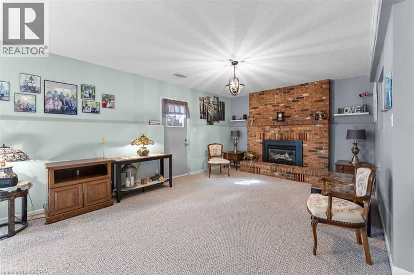 124 ST AUGUSTINE Drive — photo 37 of 40