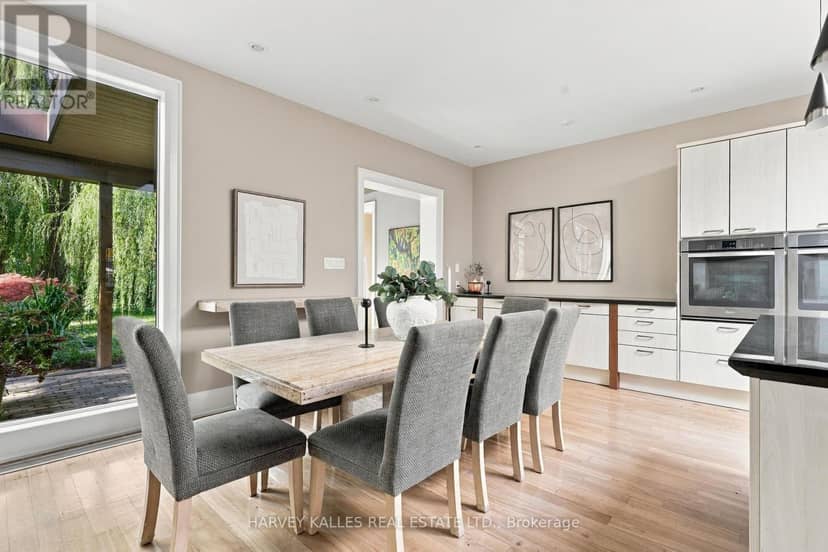 41 Hurlingham Crescent — photo 20 of 40