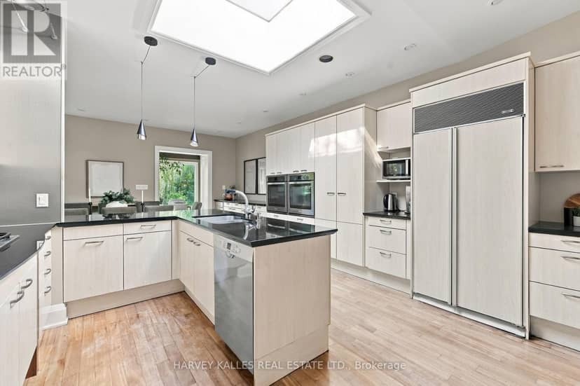 41 Hurlingham Crescent, Toronto, photo 5