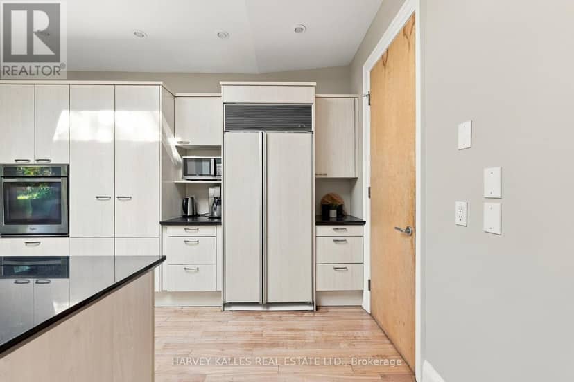 41 Hurlingham Crescent, Toronto, photo 6