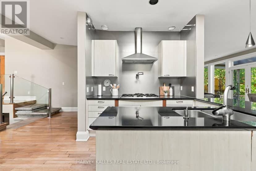 41 Hurlingham Crescent, Toronto, photo 8