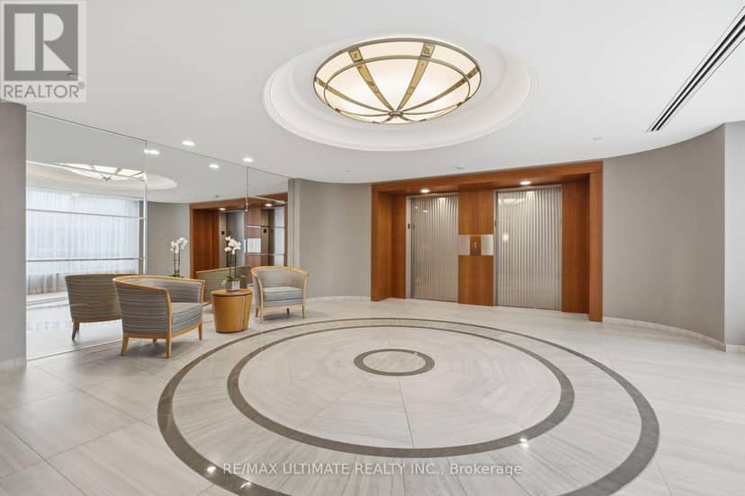 1105 - 211 Queens Quay W, Toronto, photo 3