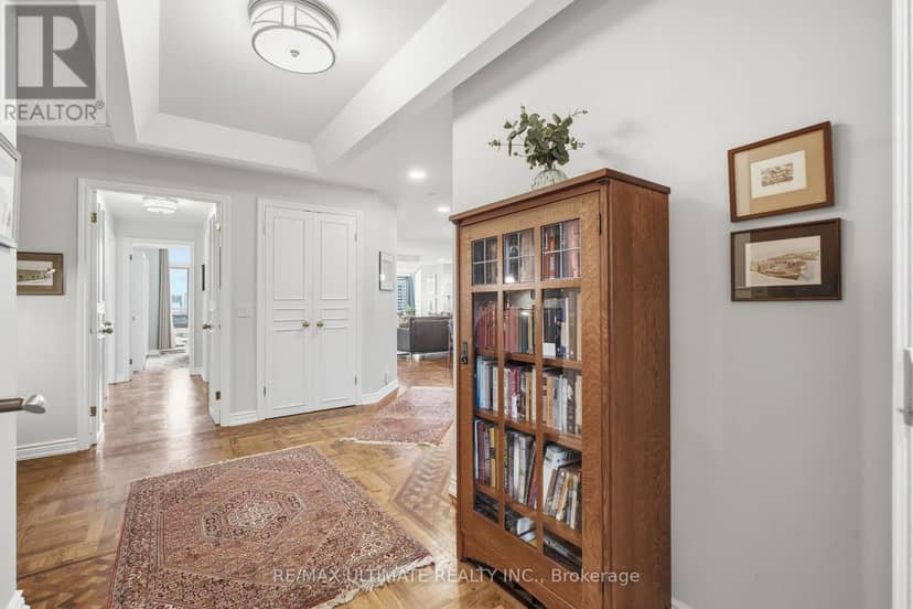 1105 - 211 Queens Quay W, Toronto, photo 6
