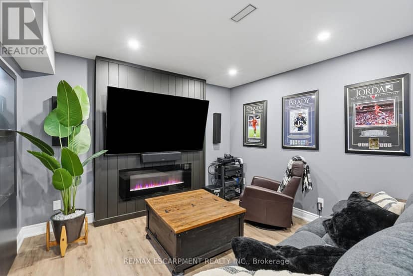 23 Forest Ridge Avenue — photo 39 of 40