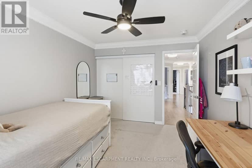 23 Forest Ridge Avenue — photo 34 of 40