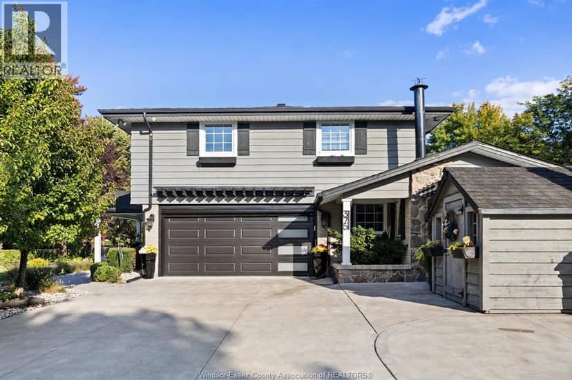 375 Russell Woods Drive, Lakeshore, photo 5