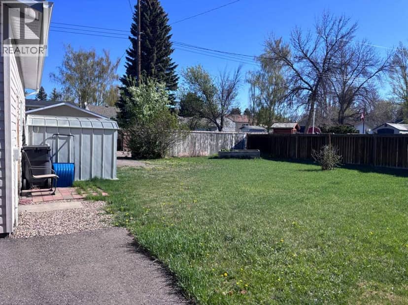 409 Centre Avenue NE — photo 18 of 24