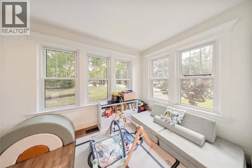 1224 Emily Street — photo 16 of 40