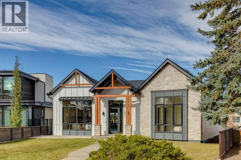 1651 St Andrews Place NW, Calgary
