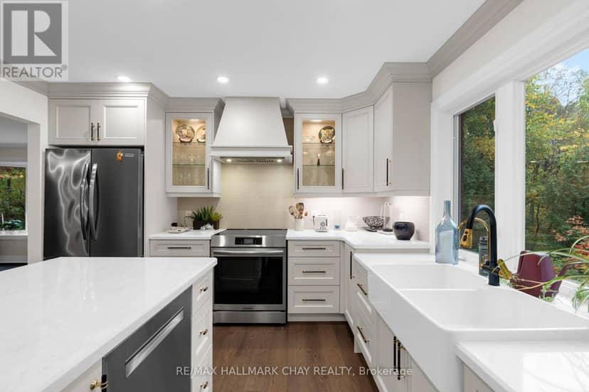 795 Jane Boulevard — photo 12 of 40
