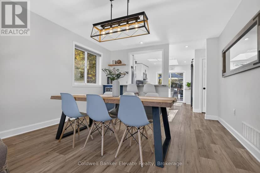 15 Nakiska Court — photo 9 of 40