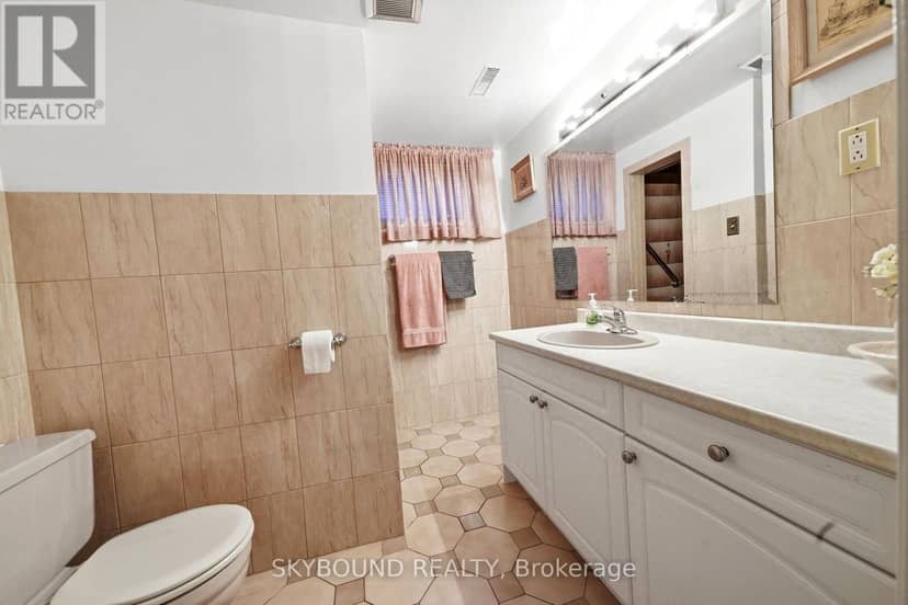 64A Saint Georges Boulevard — photo 37 of 39