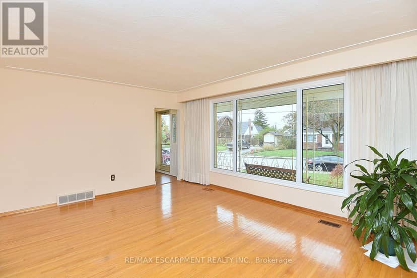 176 Kimberly Drive, Hamilton, photo 6
