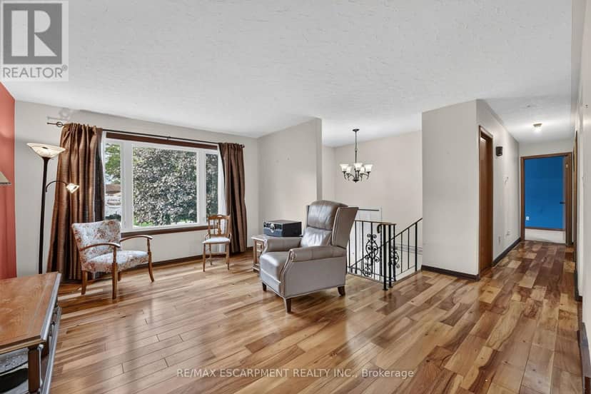 5 Brooks Circle — photo 10 of 40