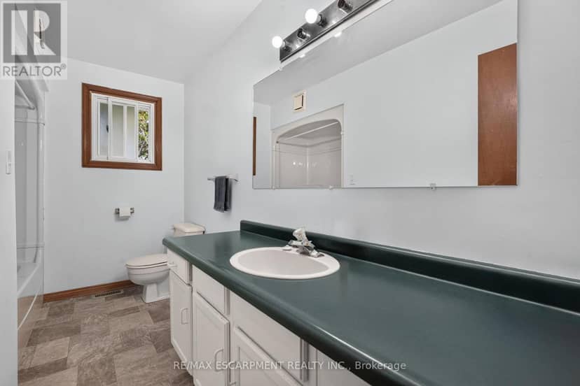 5 Brooks Circle — photo 19 of 40
