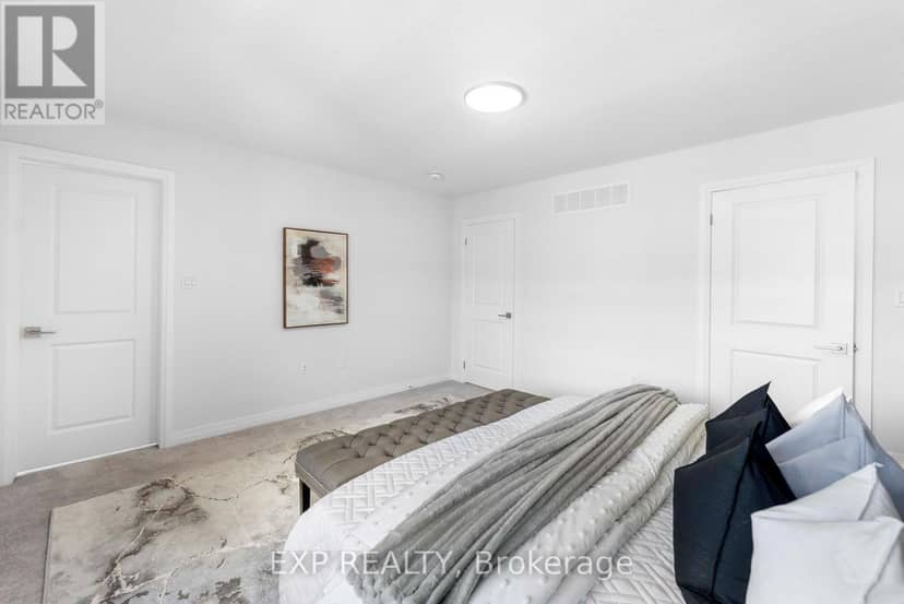 20 - 520 Grey Street — photo 17 of 32