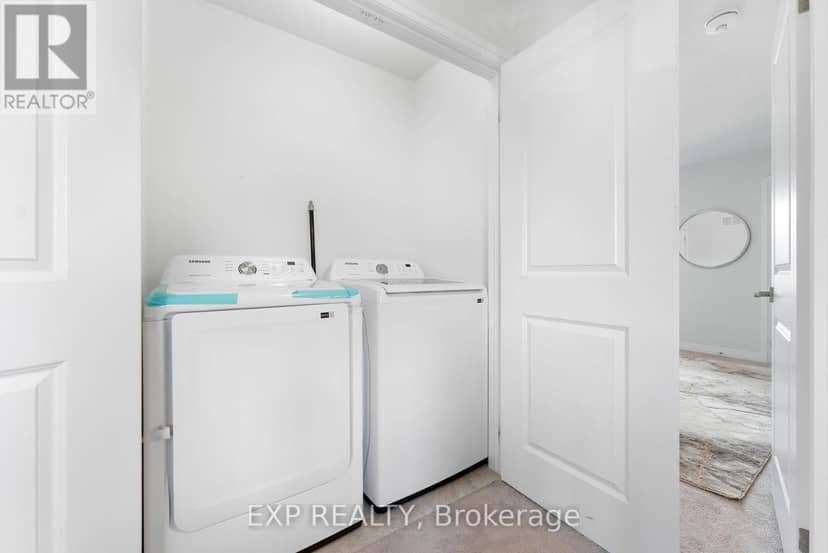 20 - 520 Grey Street — photo 25 of 32