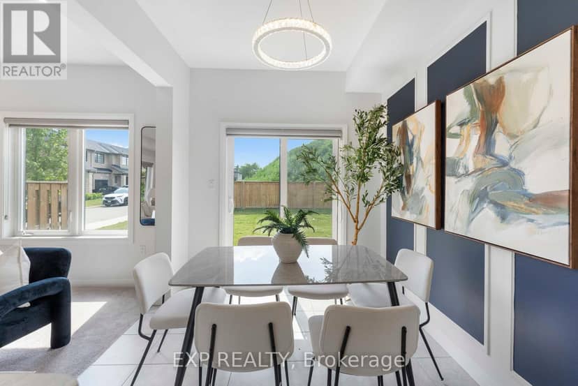 20 - 520 Grey Street — photo 6 of 32