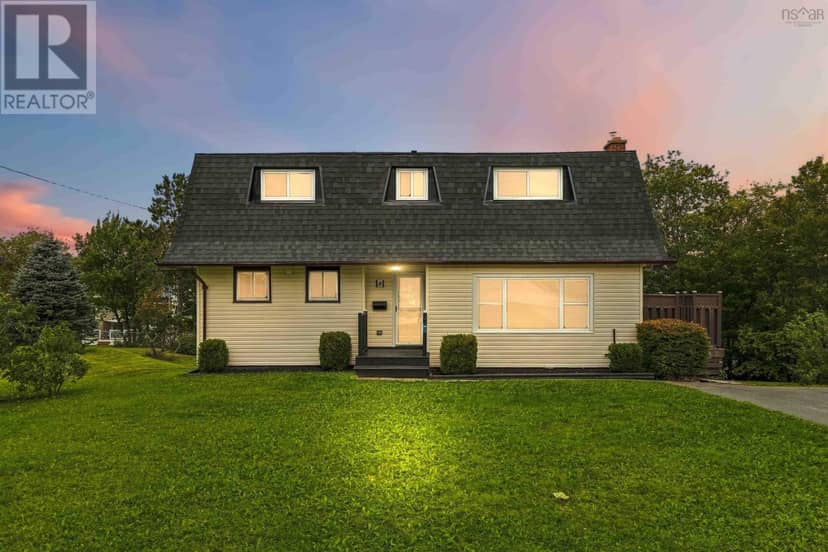 8 Auburn Drive — photo 1 of 40