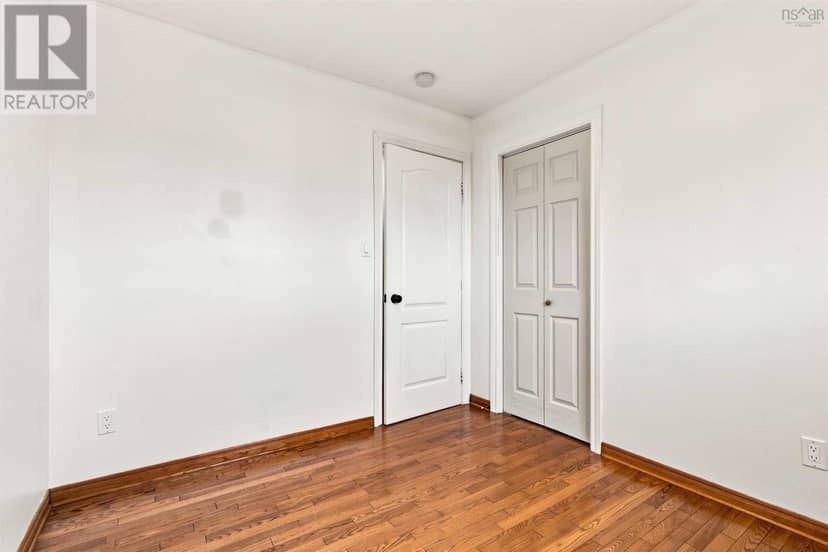 8 Auburn Drive — photo 36 of 40