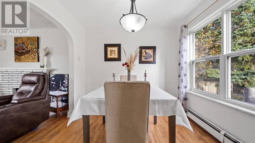 19 Highwood Street — photo 10 of 35