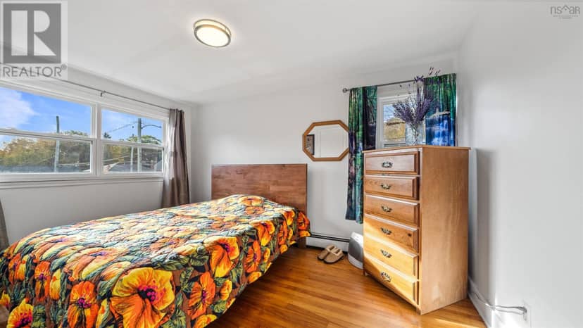 19 Highwood Street — photo 15 of 35