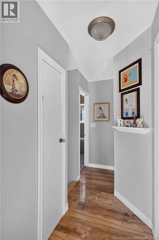 451 Vanier Street — photo 22 of 26
