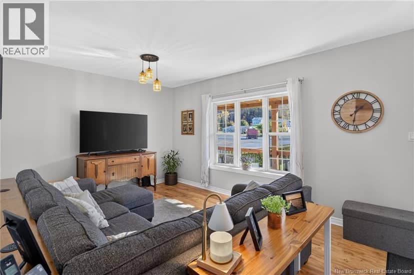 451 Vanier Street, Campbellton, photo 3