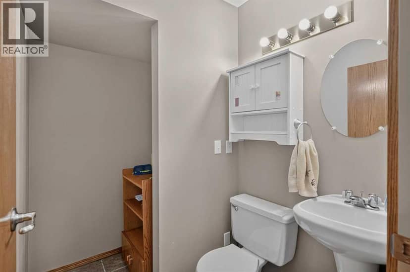 8 Whitney Street NE — photo 20 of 40