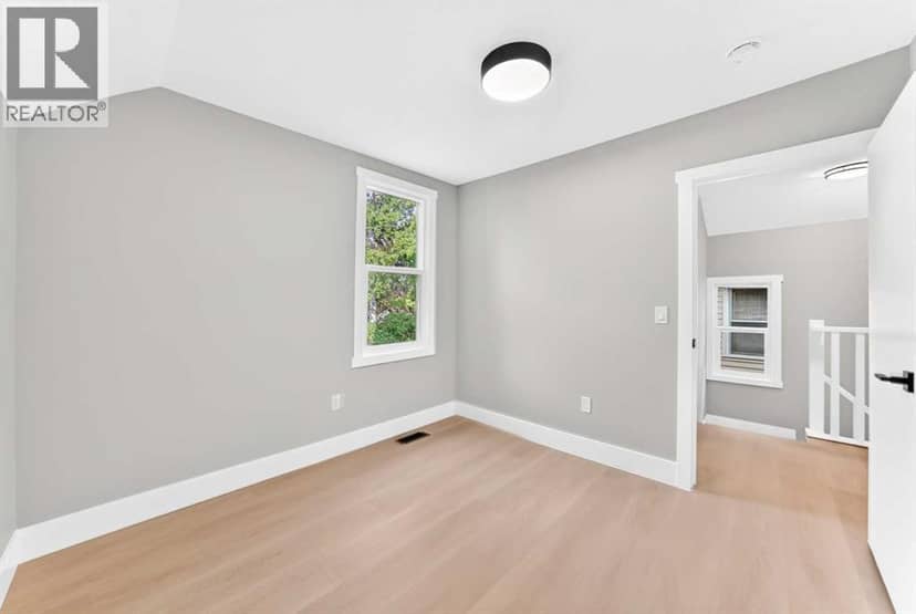 3715 14A Street SW — photo 28 of 40