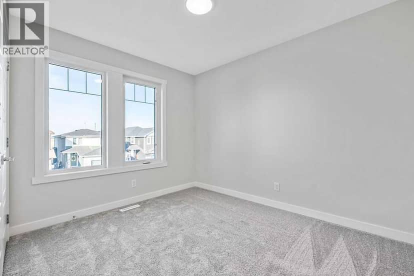 322 Hotchkiss Common SE — photo 23 of 28