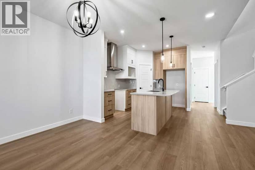 15457 45 Street SW, Calgary, photo 7