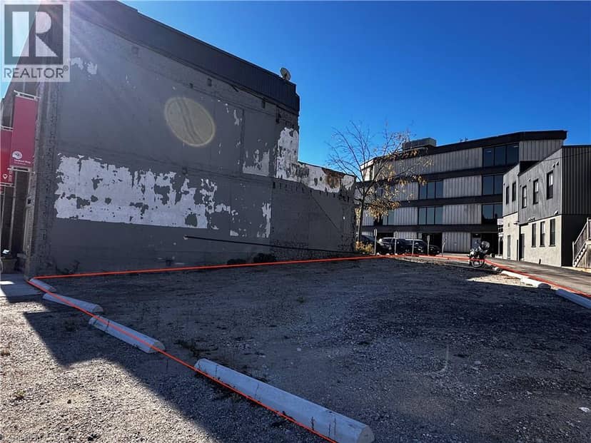 20-28 ERIE Street — photo 2 of 12