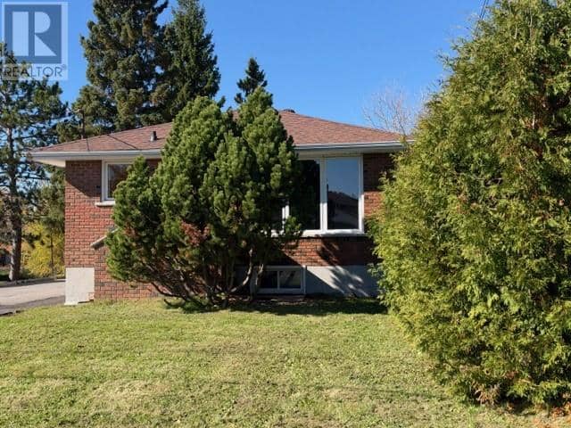 195 Donald Street, Sudbury, photo 2