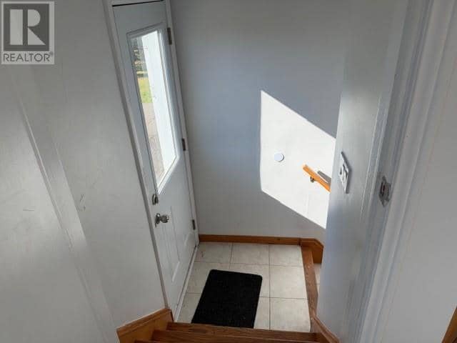 195 Donald Street — photo 22 of 30