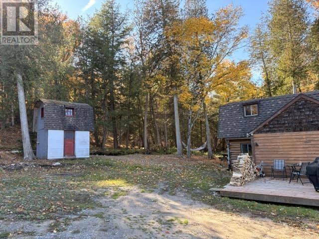 3235 Walnut ST — photo 5 of 35