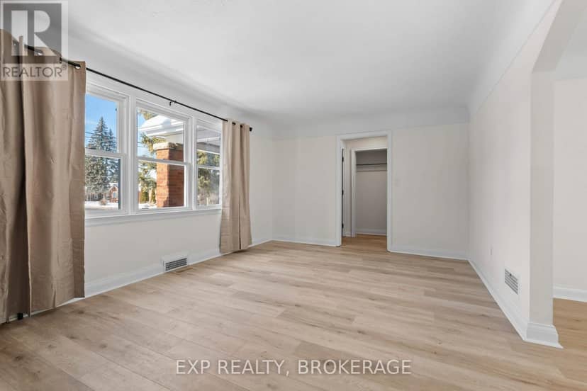 493 College Street, Kingston, photo 7