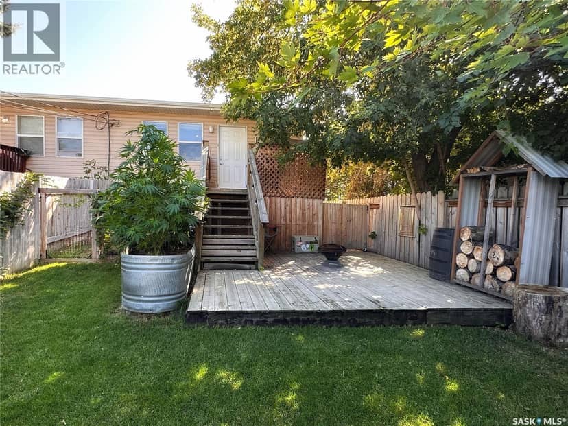 1804 Belfast AVENUE — photo 17 of 27