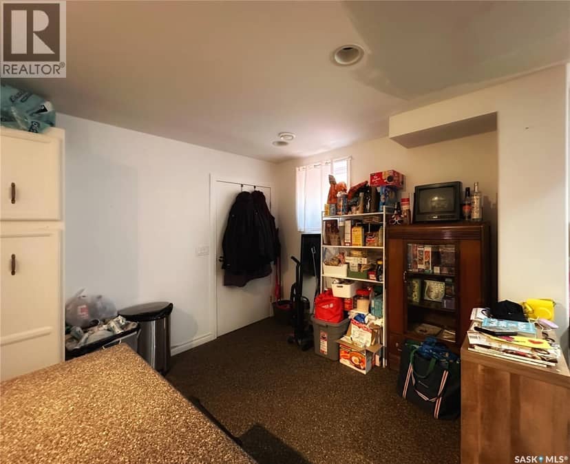 1804 Belfast AVENUE — photo 20 of 27