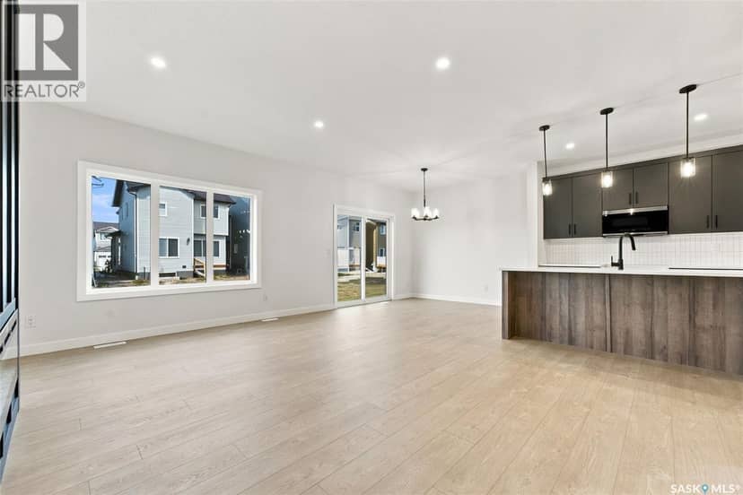 247 Doran WAY — photo 15 of 40